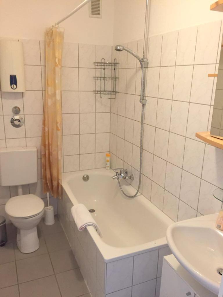 Schwalbacher Residenz フランクフルト エクステリア 写真